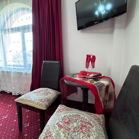 Pensiunea Casa Simoni Ploieşti Dış mekan fotoğraf