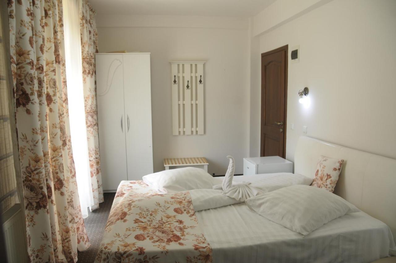 Pensiunea Casa Simoni Ploieşti Dış mekan fotoğraf