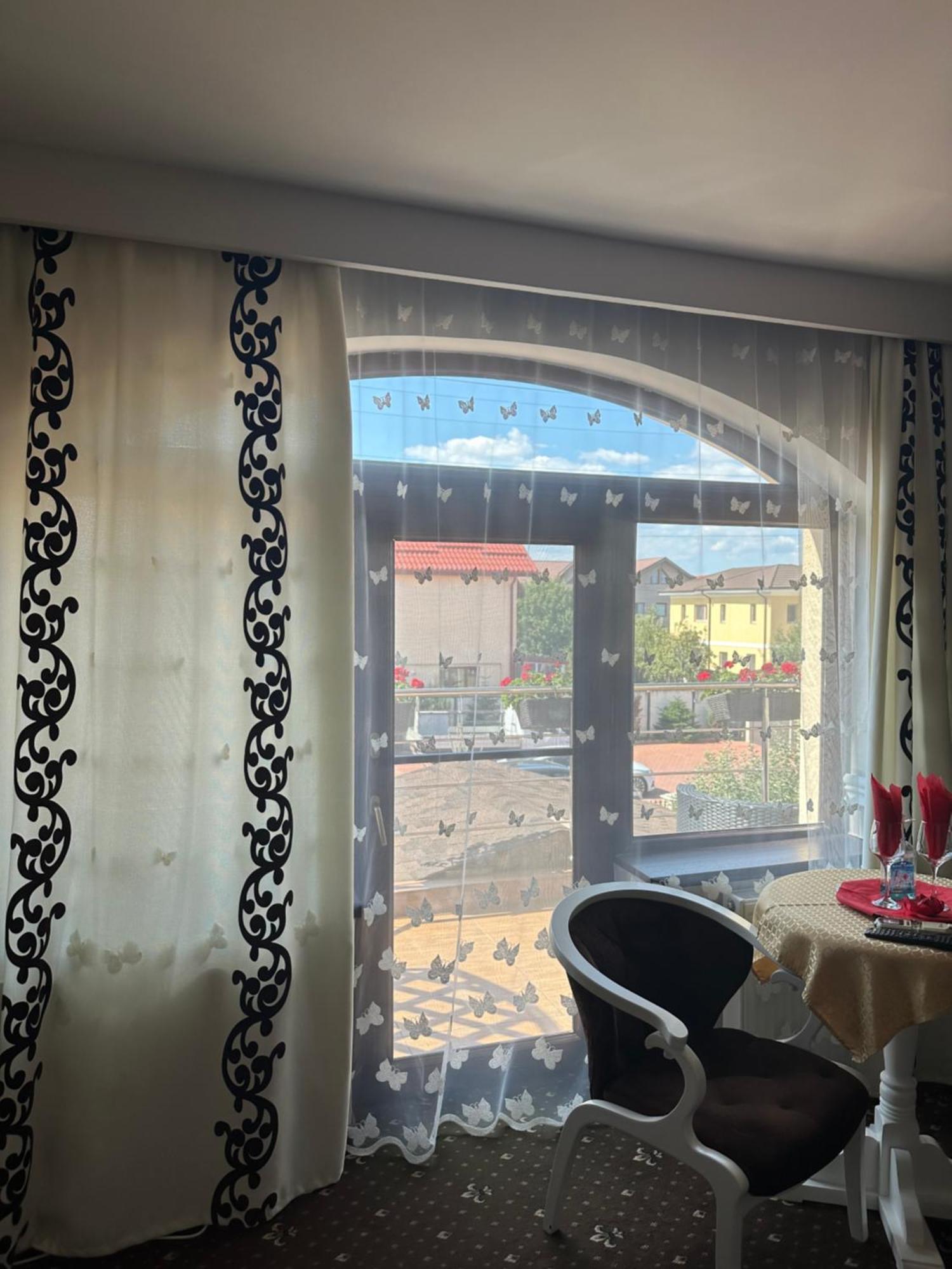 Pensiunea Casa Simoni Ploieşti Dış mekan fotoğraf