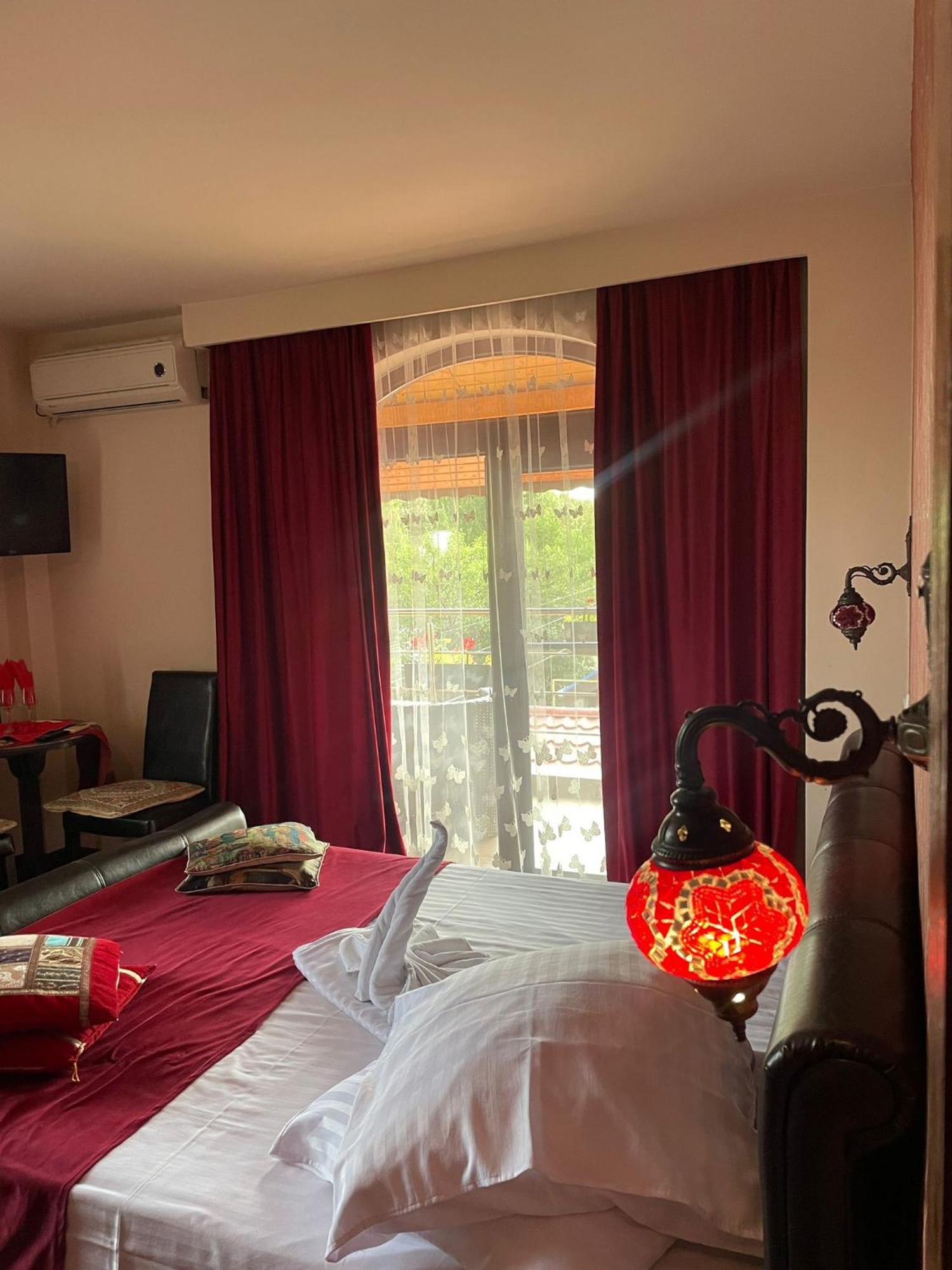 Pensiunea Casa Simoni Ploieşti Dış mekan fotoğraf