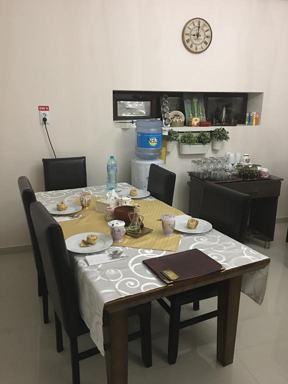 Pensiunea Casa Simoni Ploieşti Dış mekan fotoğraf